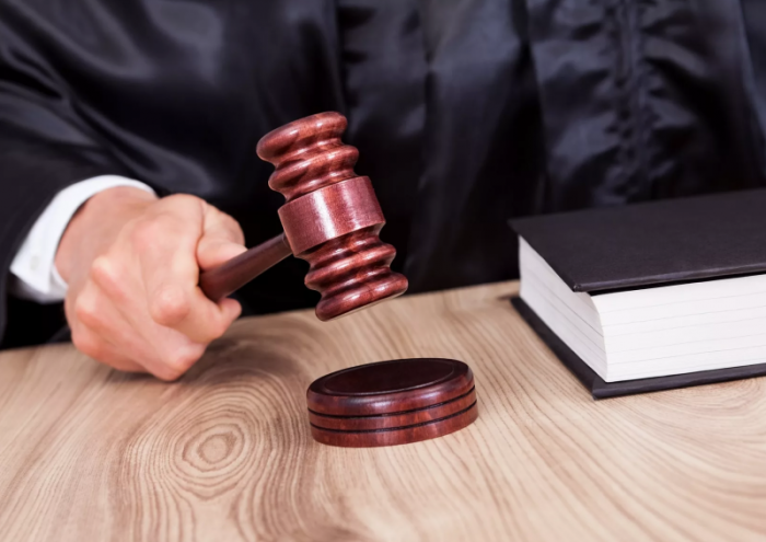 Получив против ответчика антимонопольное решение со штрафом 500.000 руб., отстояли его в суде